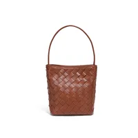 Women's Pu Leather Solid Color Basic Weave Bucket Magnetic Buckle Crossbody Bag sku image 1
