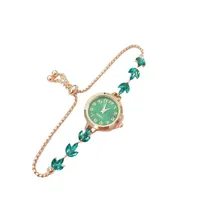 Casual Elegant Petal Magnet Buckle Quartz Women's Watches main image 3