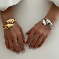 Vintage Style Solid Color Alloy Unisex Bangle main image 7