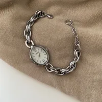 Vintage Style Classic Style Geometric Quartz Watch Women's Watches main image 2