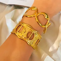 Simple Style Solid Color Titanium Steel Plating Hollow Out Women's Bangle main image 2