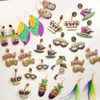 1 Pair Vintage Style Letter Crown Glasses Plating Alloy Drop Earrings main image 3