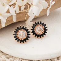 1 Pair IG Style Sweet Shiny Flower Hollow Out Inlay Copper Zircon Rose Gold Plated Ear Studs main image 6