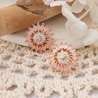 1 Pair IG Style Sweet Shiny Flower Hollow Out Inlay Copper Zircon Rose Gold Plated Ear Studs main image 3