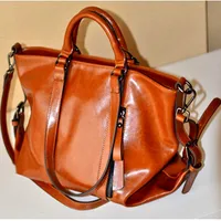 Women's Large Pu Leather Solid Color Classic Style Zipper Handbag main image 1