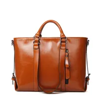 Women's Large Pu Leather Solid Color Classic Style Zipper Handbag main image 4