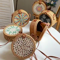 Wholesale Nordic Rattan Crossbody Color Shell Mori Basket Retro Artistic Hand-woven Shoulder Leather Buckle Bag main image 1