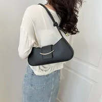 Women's Medium Pu Leather Solid Color Streetwear Pillow Shape Magnetic Buckle Underarm Bag main image 5
