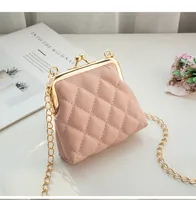 Women's Small Pu Leather Solid Color Lingge Classic Style Streetwear Lock Clasp Cosmetic Bag main image 2