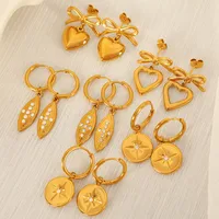 1 Pair Simple Style Heart Shape Plating Inlay Glass Bead Titanium Steel Rhinestones Glass Bead 18K Gold Plated Drop Earrings main image 1