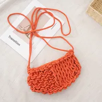 Women's Medium Cotton Rope Solid Color Vacation Beach Tassel Weave Zipper Straw Bag sku image 2