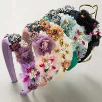 Women's Casual Vacation Classic Style Flower Alloy Cloth Plating Inlay Glass Pearl Hair Band main image 1