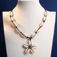 Vacation Bohemian Flower Shell Women's Pendant Necklace main image 1
