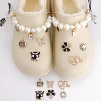 1 Piece Alloy Rhinestones Heart Shape Crown Butterfly DIY Ornament Accessories Shoe Buckle main image 1