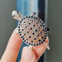 Simple Style Classic Style Tortoise Alloy Inlay Rhinestones Unisex Brooches main image 5