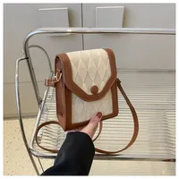 Women's Pu Leather Lingge Streetwear Magnetic Buckle Shoulder Bag sku image 1