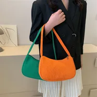 Women's Small Corduroy Solid Color Streetwear Zipper Underarm Bag main image 1