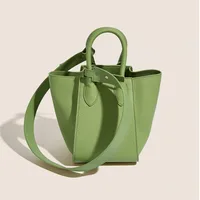 Women's Medium Leather Solid Color Vintage Style Classic Style Zipper Bucket Bag main image 2