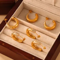 1 Pair Casual Simple Style Commute C Shape Inlay Titanium Steel Rhinestones 18K Gold Plated Ear Studs main image 4