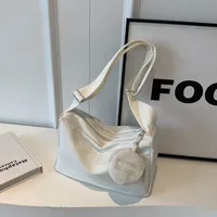 Women's Medium Oxford Cloth Solid Color Basic Classic Style Flip Cover Crossbody Bag sku image 1