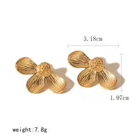 1 Pair Simple Style Classic Style Flower Plating 304 Stainless Steel 18K Gold Plated Ear Studs main image 5