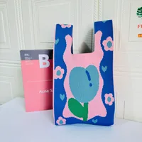Women's Small Polyester Floral Tulip Streetwear Square Open Handbag sku image 4