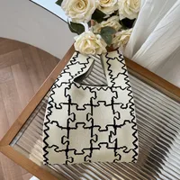 Women's Small Polyester Floral Tulip Streetwear Square Open Handbag sku image 13