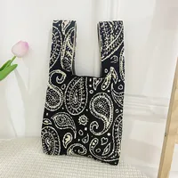 Women's Medium Polyester Animal Cartoon Flower Cute Classic Style Lock Clasp Handbag sku image 36