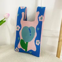 Women's Medium Polyester Animal Cartoon Flower Cute Classic Style Lock Clasp Handbag sku image 10