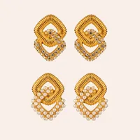 1 Pair Retro Classic Style Solid Color Inlay Titanium Steel Pearl Ear Studs main image 1