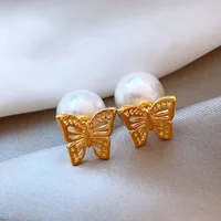 1 Pair Simple Style Classic Style Solid Color Inlay Zinc Alloy Pearl Ear Studs main image 4