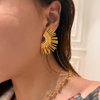 1 Pair Retro French Style Classic Style Sun Inlay 304 Stainless Steel Zircon 18K Gold Plated Ear Studs main image 1