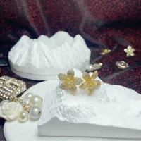 Copper Sweet Shiny Inlay Flower Zircon Ear Studs main image 4