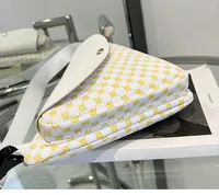 Women's Medium Pu Leather Argyle Streetwear Dumpling Shape Zipper Crossbody Bag main image 7