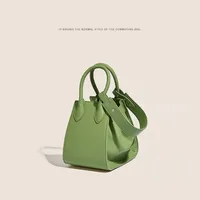 Women's Medium Leather Solid Color Vintage Style Classic Style Zipper Bucket Bag main image 6