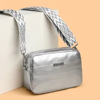 Women's Medium Pu Leather Solid Color Basic Classic Style Square Zipper Crossbody Bag main image 4