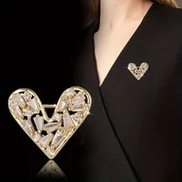 Elegant Heart Shape Alloy Women's Brooches main image 1