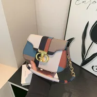 Women's Medium Pu Leather Geometric Streetwear Square Lock Clasp Underarm Bag sku image 2