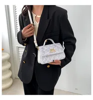 Women's Small Velvet Solid Color Elegant Vintage Style Streetwear Square Flip Cover Crossbody Bag sku image 3
