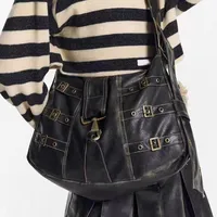 Women's Large Pu Leather Solid Color Streetwear Square Zipper Tote Bag main image 5