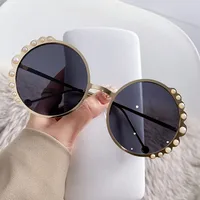 Basic Lady Geometric Ac Round Frame Pearl Full Frame Women's Sunglasses sku image 3