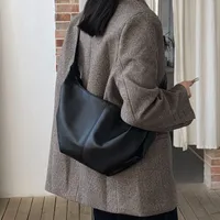 Women's Bag  New Korean Style Large Capacity Dumpling Bag Soft Leather Tote Bag Fashionable Shoulder Bag Messenger Bag main image 1