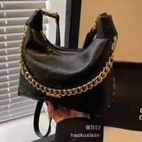 This Year's Popular Bag Women's Large Capacity  New Autumn And Winter Texture Rhombus Chain Shoulder Bag Popular Bucket Bag main image 2
