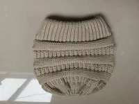 European-style Popular Hat Children's Winter Outdoor Warm Wool Empty Top Ponytail Knit Hat Baotou Hat  Outlet sku image 7