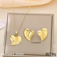 Wholesale Jewelry Elegant Vintage Style Streetwear Heart Shape 304 Stainless Steel 18K Gold Plated Jewelry Set sku image 1