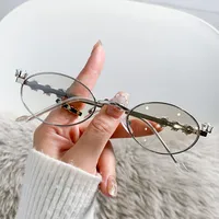 New Y2K Middle Ancient Style Heavy Industry Diamond-encrusted Fashion Metal European And American Style Sunscreen Sunglasses Anti-blue Light Flat Glasses sku image 6