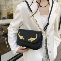 Women's Pu Leather Solid Color Elegant Classic Style Square Magnetic Buckle Shoulder Bag Underarm Bag main image 3