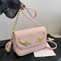 Women's Pu Leather Solid Color Elegant Classic Style Square Magnetic Buckle Shoulder Bag Underarm Bag main image 2