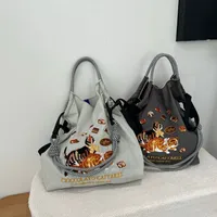 Women's Vintage Style Classic Style Printing Animal Nylon Shopping Bags main image 5