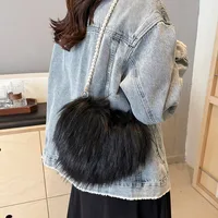 Women's Plush Solid Color Vintage Style Classic Style Heart-shaped Zipper Shoulder Bag Handbag Crossbody Bag main image 4